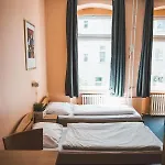 Hotel Happy